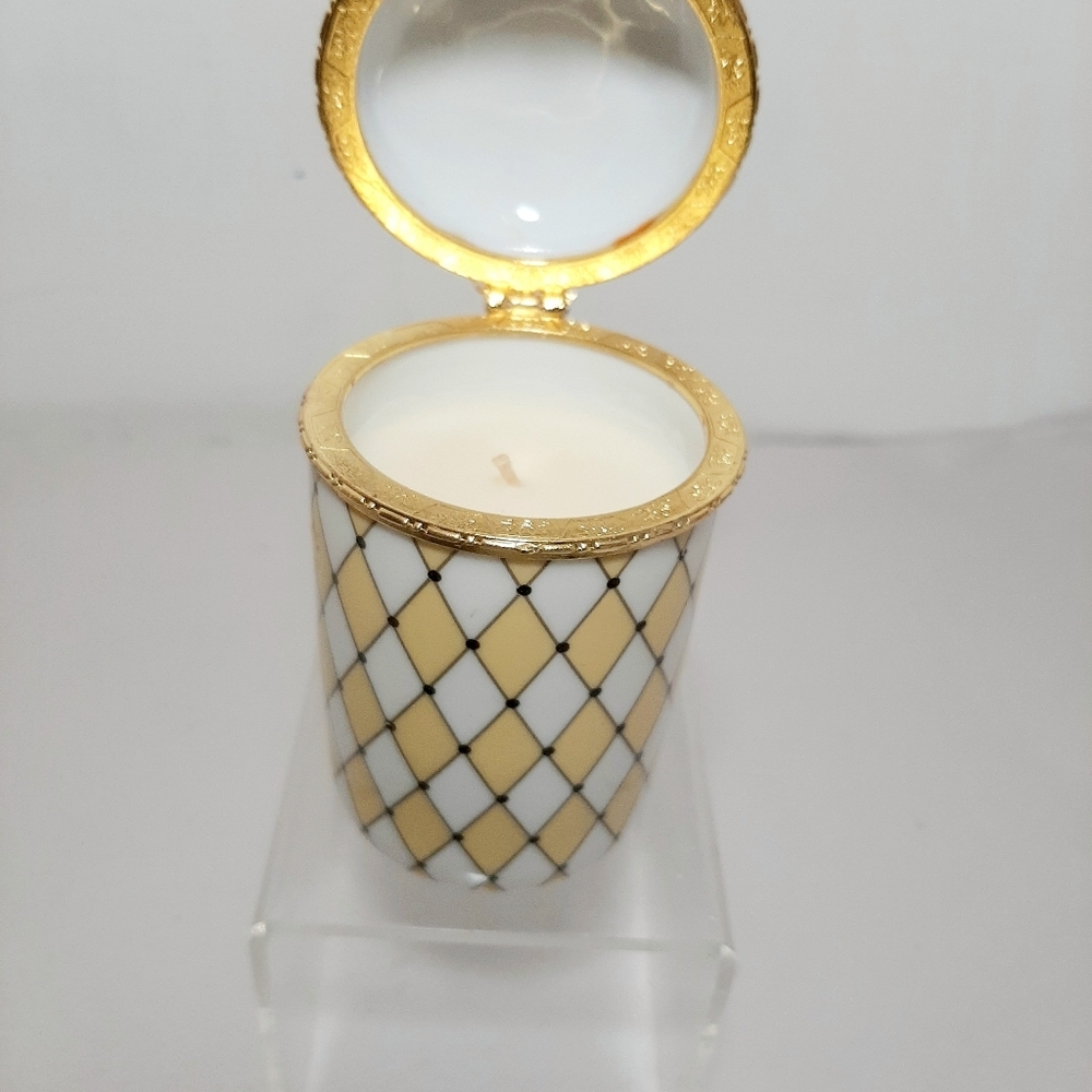 Hand painted Porcelain candle/trinket jar. utterflies,pansies,harlequin pattern - Picture 2 of 5